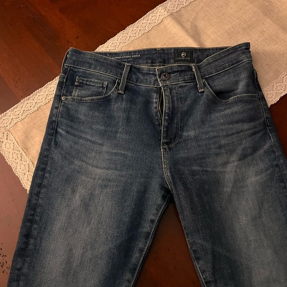 💙AG Jeans
Farrah High-Rise Skinny Jeans - Picture 5 of 9
